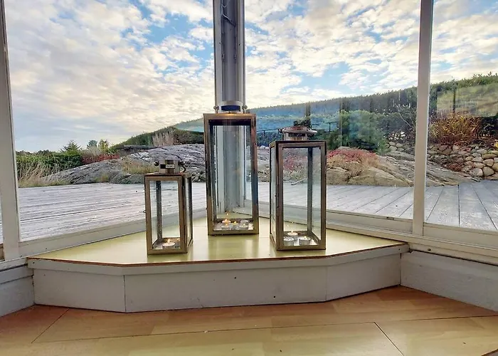 Large In Sola Tatil Evi *