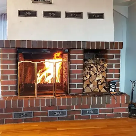 Large In Sola بيت للعطل