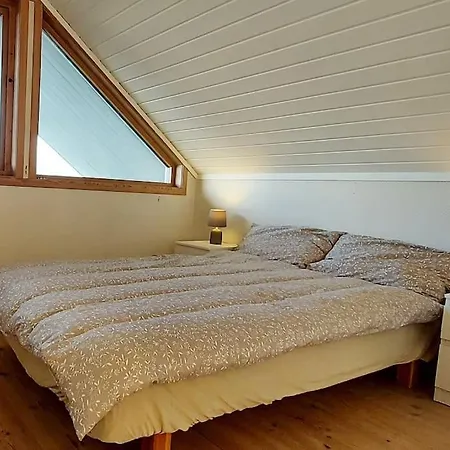 بيت للعطل Large In Sola *